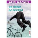 Un chinez pe bicicleta