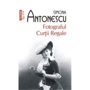 Fotograful Curtii Regale