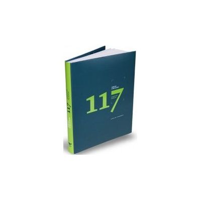 117 scriitori români. Album de fotografie